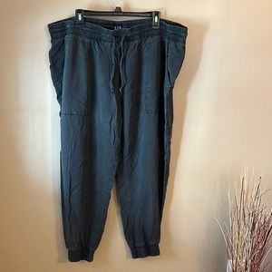 GAP joggers